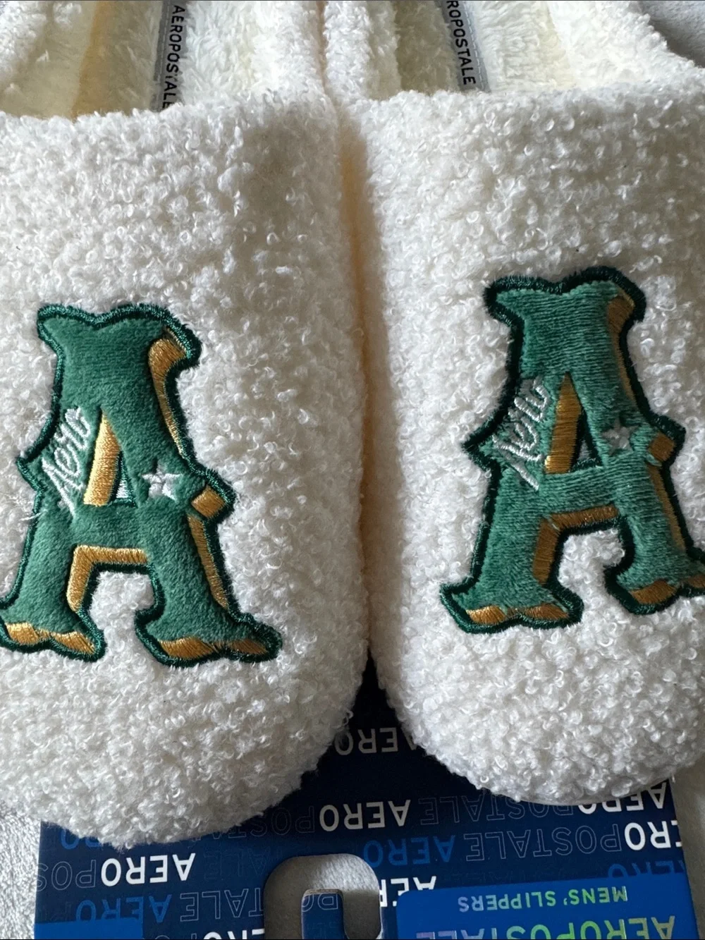 Aeropostale Cream Sherpa Slip-On Slippers